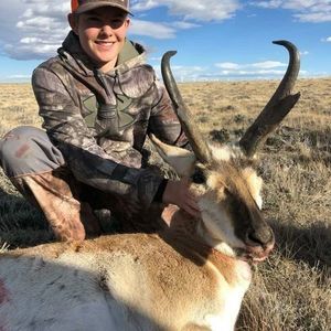 Meet your Posher, Hunter